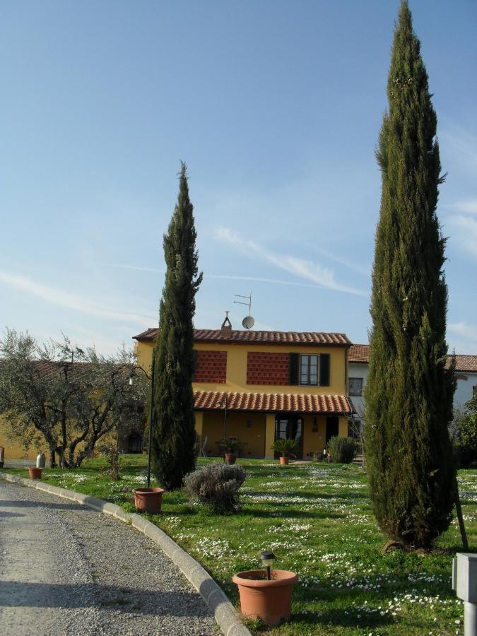 Agriturismo Tori 2 蒙特卡洛 外观 照片