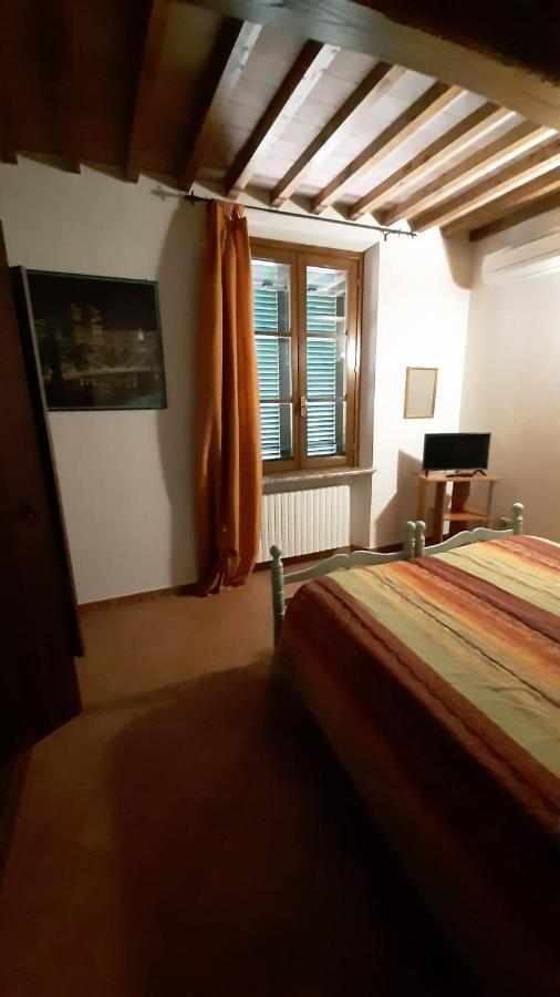 Agriturismo Tori 2 蒙特卡洛 外观 照片